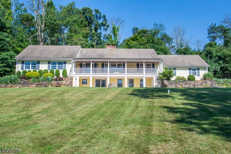 84 State Park Rd, Chester Twp., NJ 07930