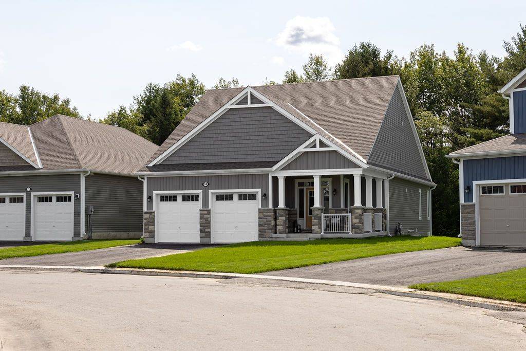 Bracebridge, ON P1L 0A9,10 Dyer CRES