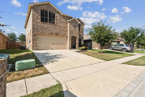 Azle, TX 76020,636 River Rock Drive