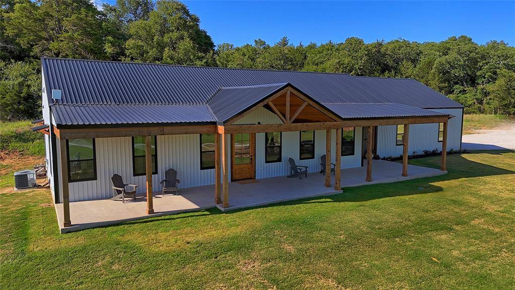 1610 Jrc Road, Gainesville, TX 76240