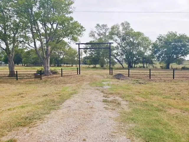 5B US HWY 69, Lone Oak, TX 75453