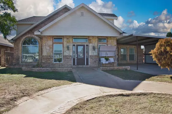 3217 Mariana Ave, Midland, TX 79701