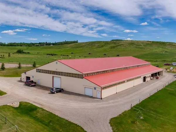 Rural Foothills County, AB T1S1A1,482074 144 ST W