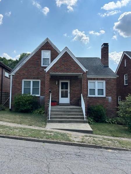 40 Oakland Avenue, Wheeling, WV 26003