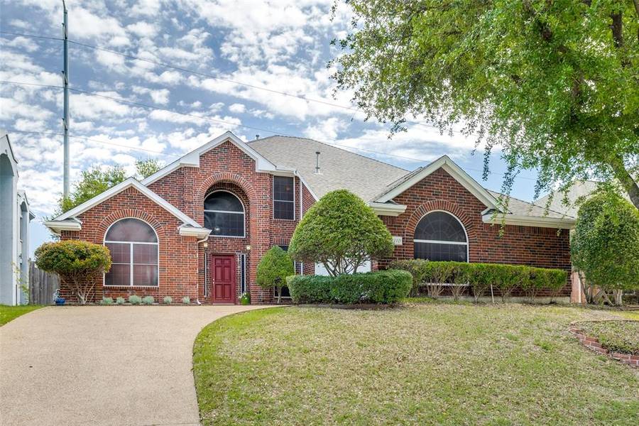 7110 Woodsprings Drive, Garland, TX 75044