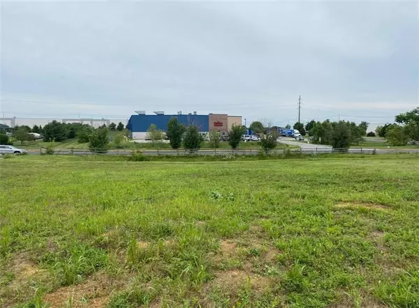 Lower Macungie Twp, PA 18062,7428 Industrial Park Way