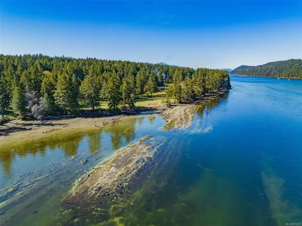 Mudge Island, BC V0R 1X6,745 Weathers Way