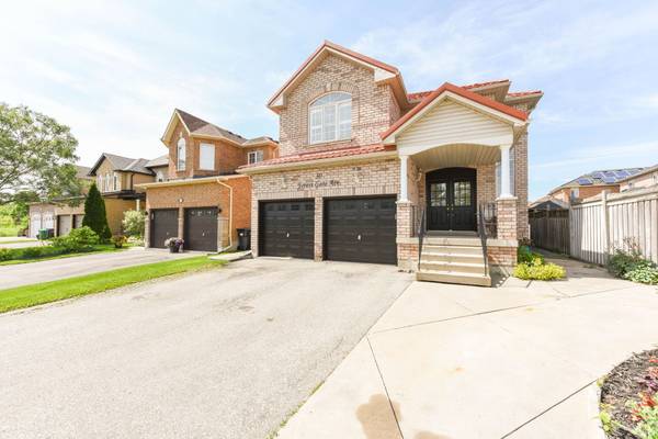 30 Forest Gate AVE N, Caledon, ON L7E 2T4