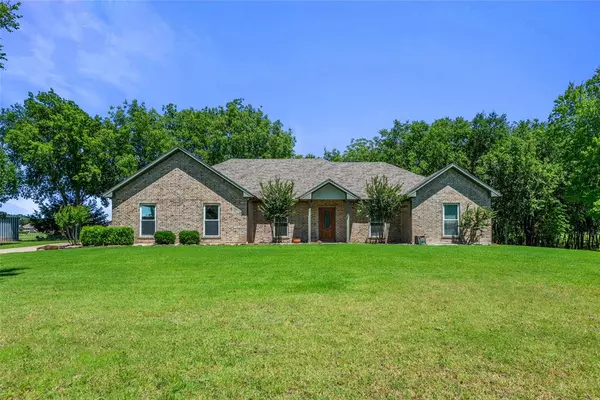 Van Alstyne, TX 75495,10320 Farmington Road