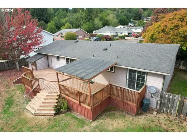 Coquille, OR 97423,1326 N NUTMEG ST