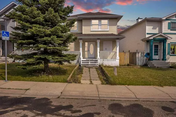 215 Coral Springs CIR Northeast, Calgary, AB T3J3P7