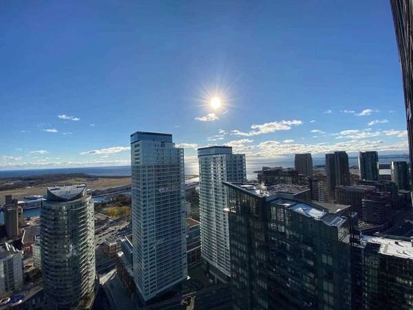 85 Queens Wharf RD #4205, Toronto C01, ON M5V 0J9