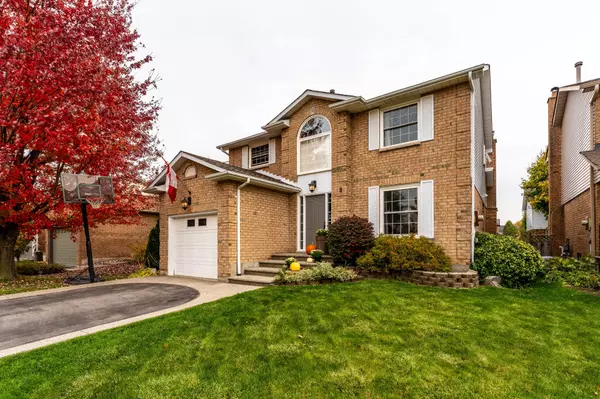 Hamilton, ON L8B 0E2,8 Karsh CRES