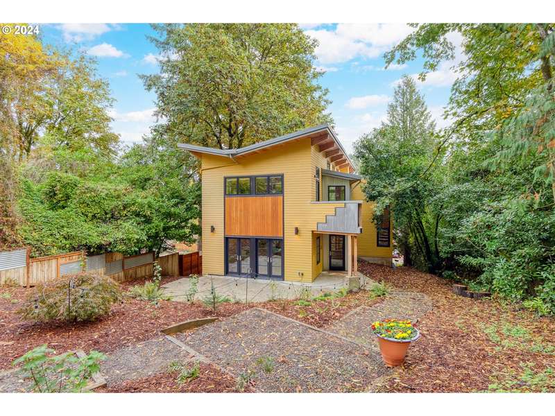 1442 SW TAYLORS FERRY RD, Portland, OR 97219