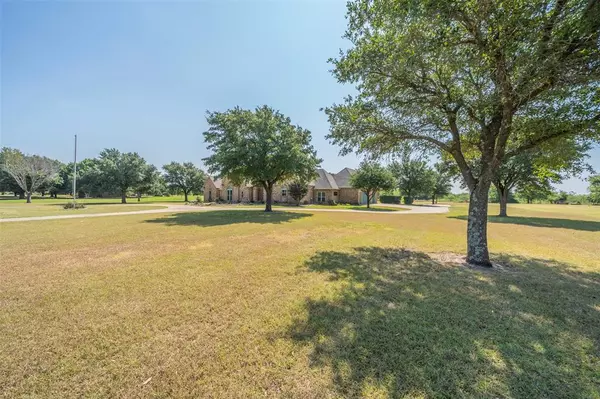 Palmer, TX 75152,112 Martinek Lane