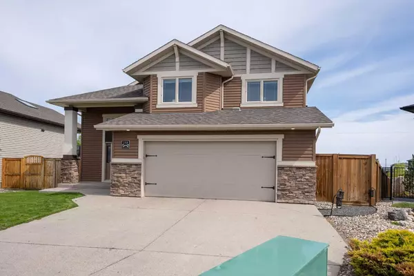 Lethbridge, AB T1K 5W7,255 Canyon Estates WAY West