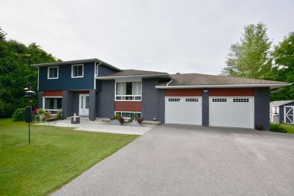 4653 Daniel ST, Ramara, ON L3V 0M9