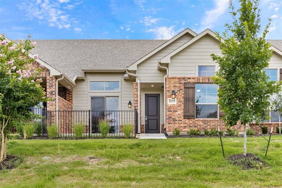 2618 Shiraz Road, Grand Prairie, TX 75054