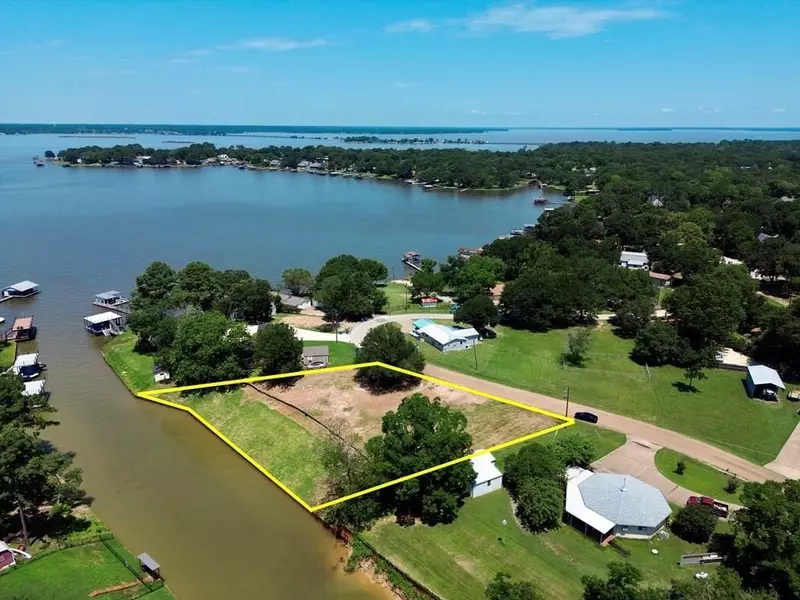 217 Autumn wood Trail, Gun Barrel City, TX 75156