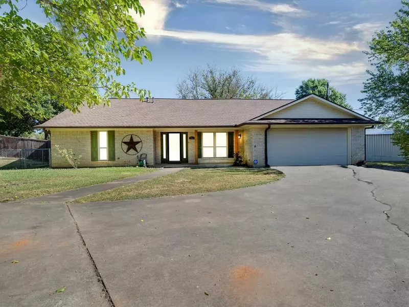 605 W Bells Boulevard, Bells, TX 75414