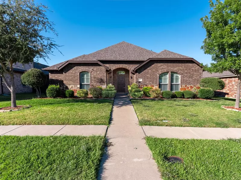 4805 Creekridge Lane, Garland, TX 75043