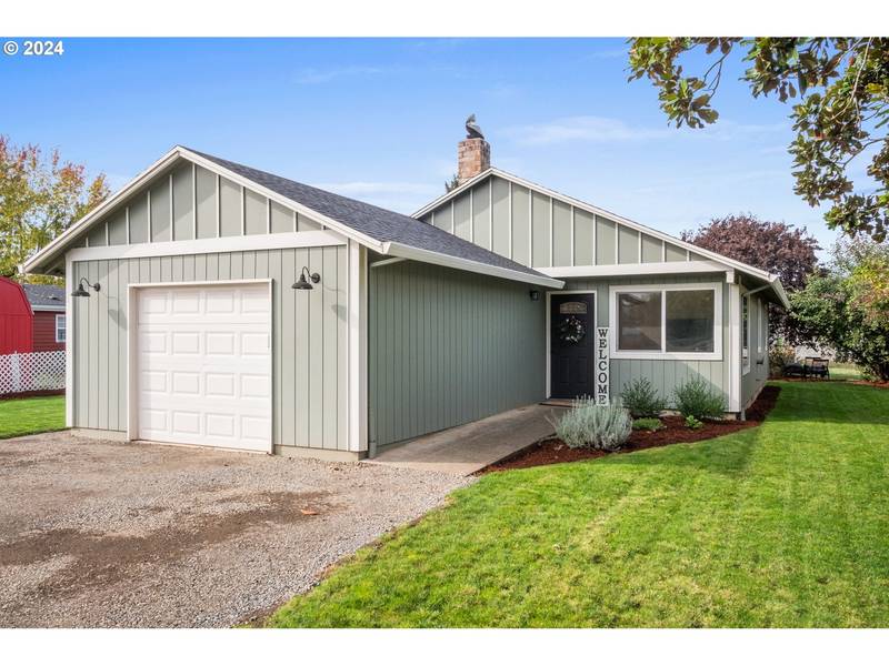 408 ECKERD AVE, Molalla, OR 97038