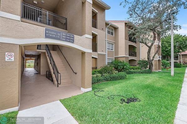 Pembroke Pines, FL 33025,11730 SW 2 St  #12101