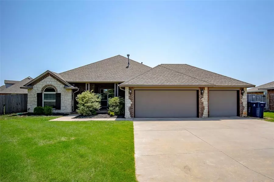 2904 NW 184th Circle, Edmond, OK 73012