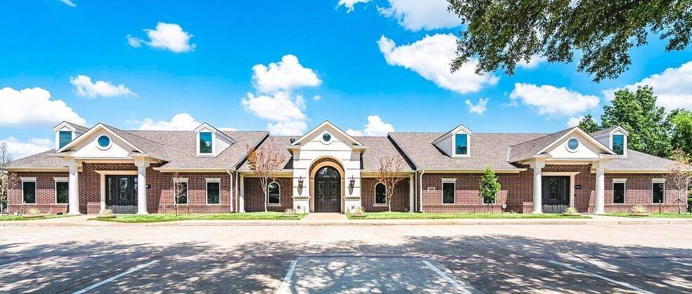 4508 Colleyville Boulevard #B, Colleyville, TX 76034