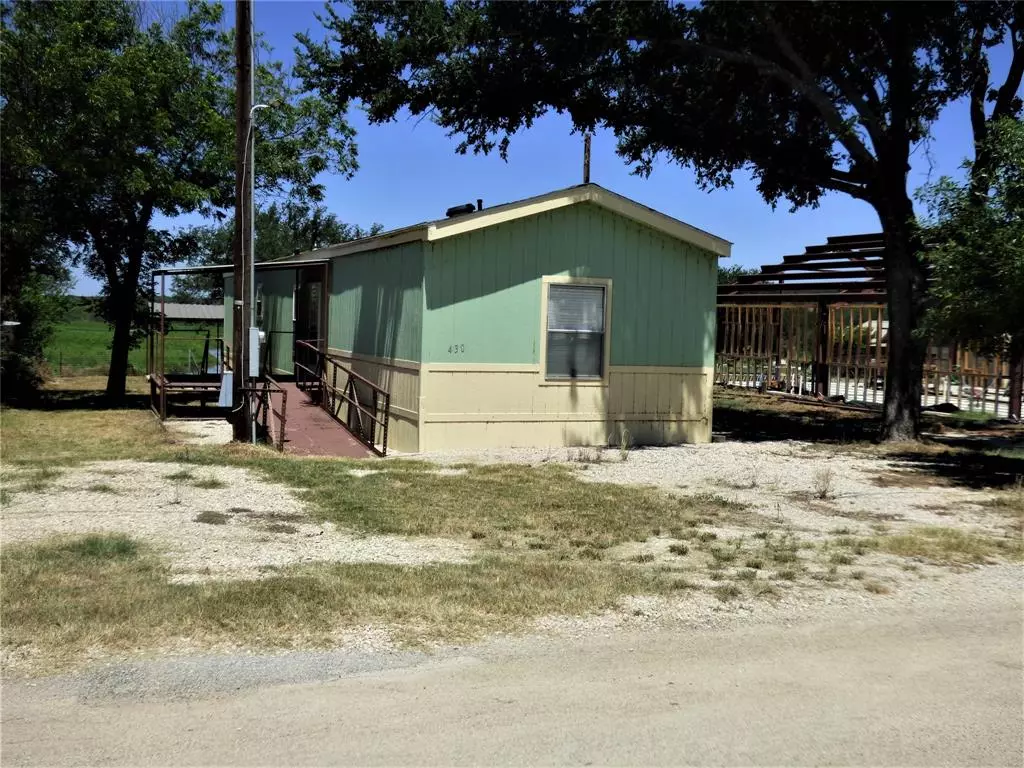 Eastland, TX 76448,430 County Road 463