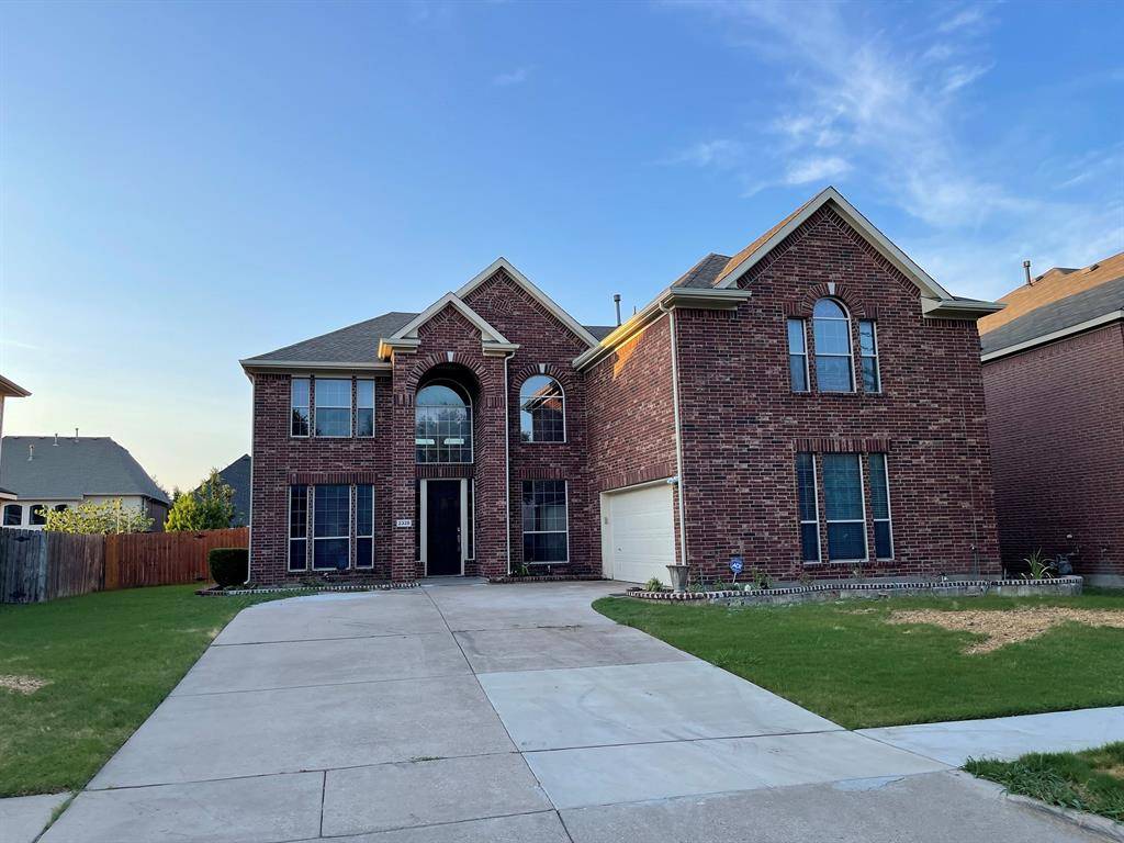 Grand Prairie, TX 75052,2328 Comanche Trail