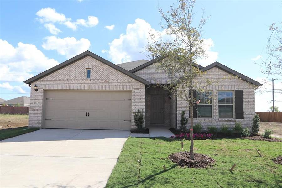 1713 Rushpea Drive, Royse City, TX 75189