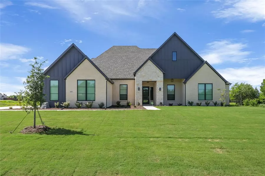 4014 Nola Drive, Midlothian, TX 76065