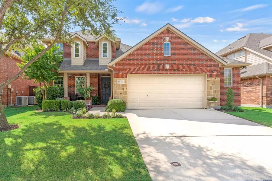 9841 Mcfarring Drive, Fort Worth, TX 76244