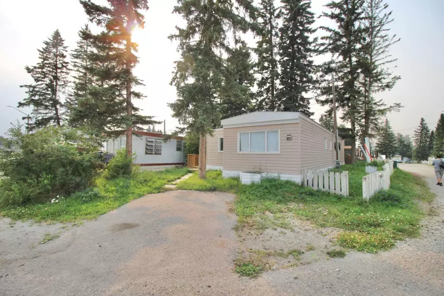 133 Jarvis ST #81, Hinton, AB T7V1R4