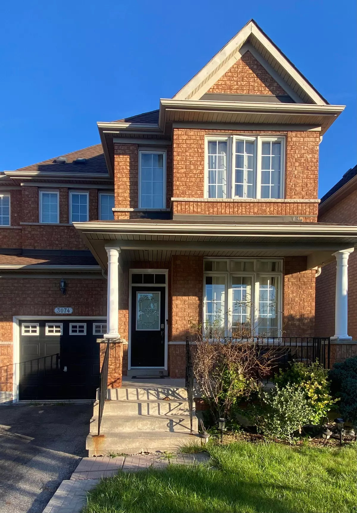 Mississauga, ON L5M 6K3,3074 Lavenham PL