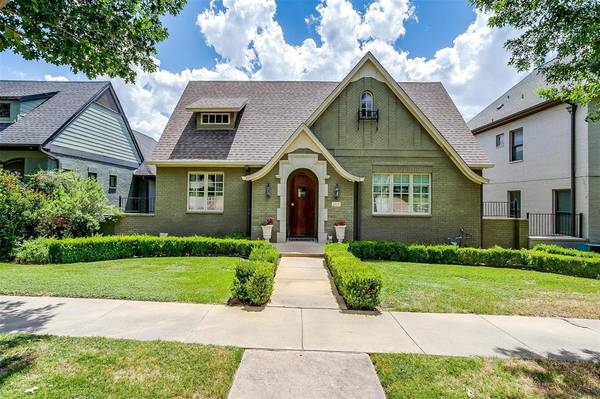 2525 Lubbock Avenue,  Fort Worth,  TX 76109