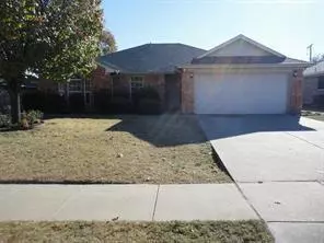 318 Sagebrush Lane, Waxahachie, TX 75165