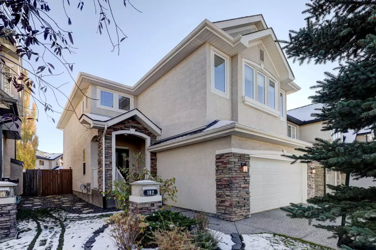 Calgary, AB T3B 5Y9,102 Valley Crest Rise NW