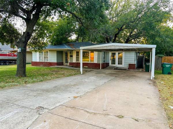 Gainesville, TX 76240,1103 N Howeth Street