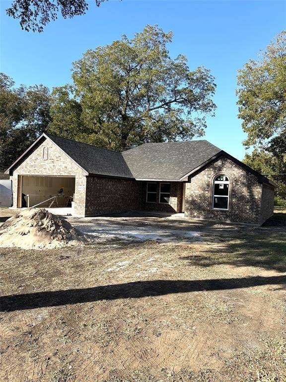 605 N Poplar Street, Leonard, TX 75452