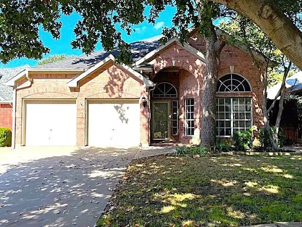 2152 Pritchard Drive, Grapevine, TX 76051