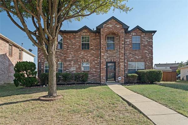 1305 Willowsprings Court, Desoto, TX 75115