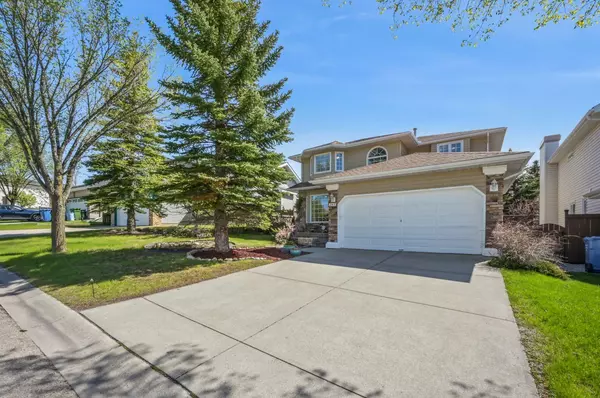 Calgary, AB T3A5A2,247 Edgebrook CIR Northwest