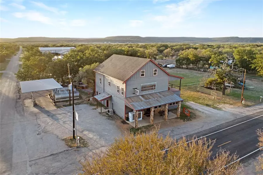 7128 S FM 4, Palo Pinto, TX 76484