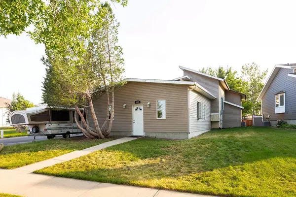 202 Jerry Potts BLVD West, Lethbridge, AB T1K 6H1