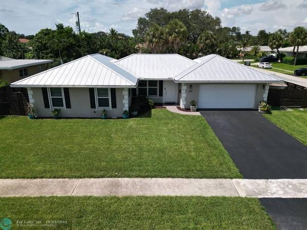 1001 SW 12th Rd, Boca Raton, FL 33486