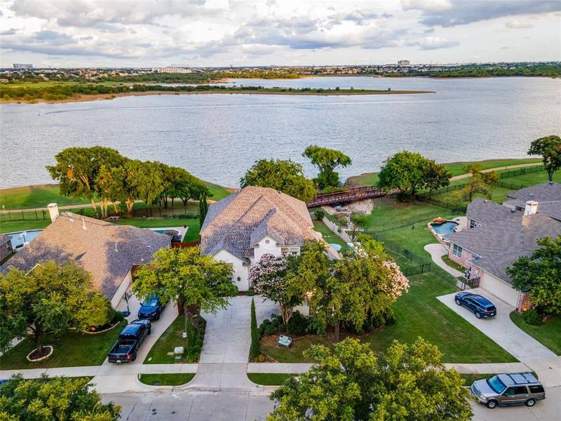 4025 Heron Cove Lane, The Colony, TX 75056