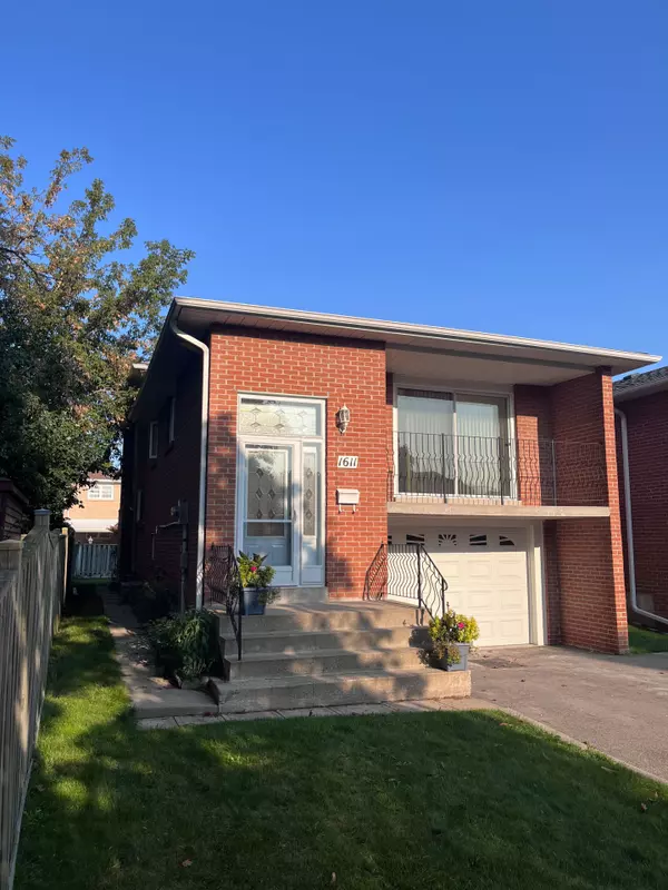 Mississauga, ON L4W 3H5,1611 Lewes WAY #Lower