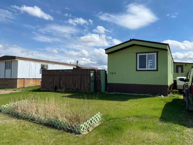 4411 46A AVE, Rycroft, AB T0H 3A0